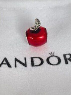 Pandora Disney Snow White's Red Apple Charm
